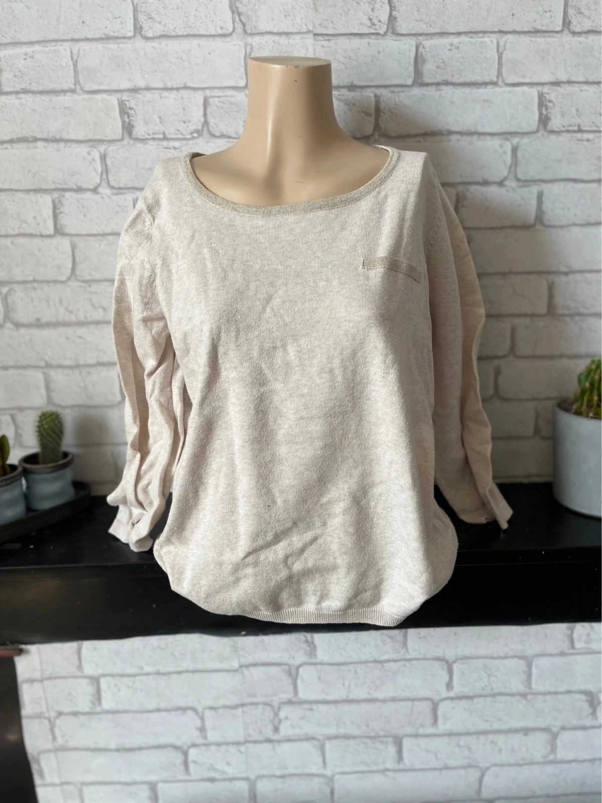 Haut beige manches longues – Taille 40 – In Extenso